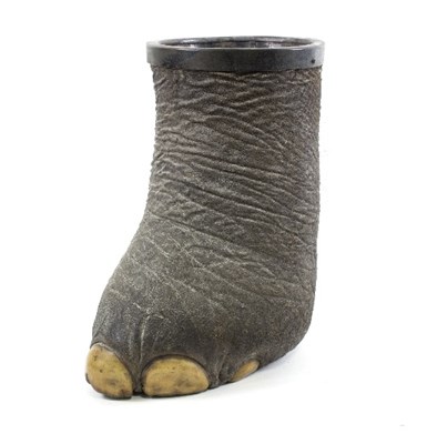 Lot 1206 - A taxidermy elephant's foot fashioned as a...