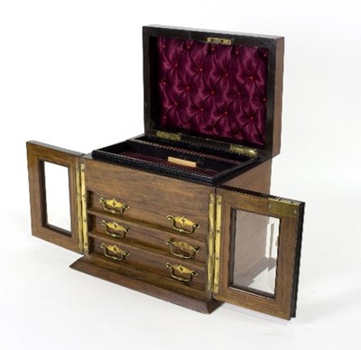 Lot 1336 - A Victorian walnut jewellery casket, the...