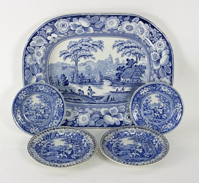 Lot 71 - A pair of blue and white pearlware plates,...