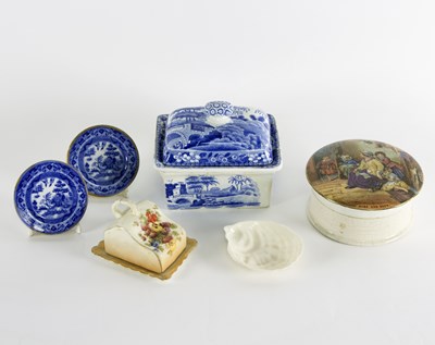 Lot 87 - A late 18th Century blue and white Spode soap...