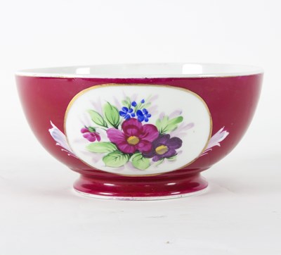 Lot 204 - An Imperial Russian Gardner porcelain bowl,...