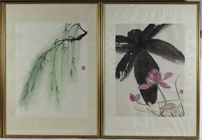 Lot 318 - 20th Century Chinese School/Three Botanical...