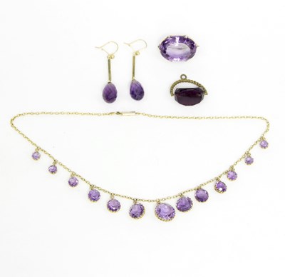 Lot 391 - A small group of amethyst set jewellery to...