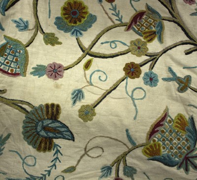 Lot 573 - Three crewel work curtains and a pelmet