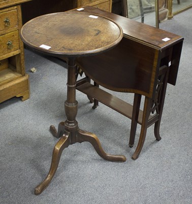 Lot 583 - An early 19th Century mahogany tripod table,...