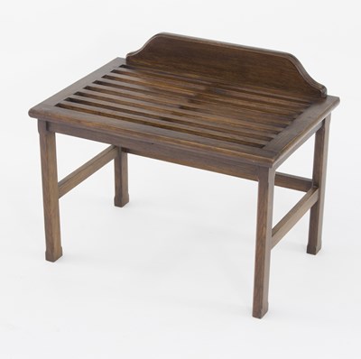 Lot 814 - An oak luggage rack on chamfered legs, 60cm wide