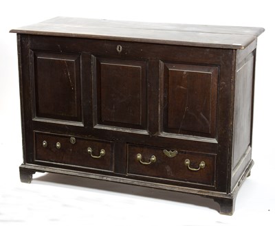 Lot 835 - An 18th Century oak mule chest, 124cm wide