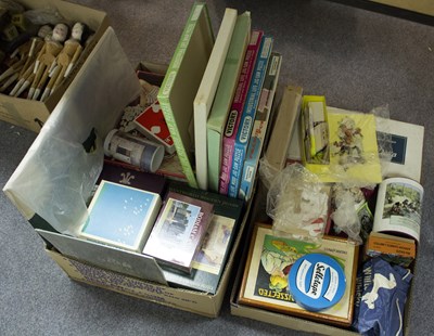 Lot 254 - A large quantity of jigsaw puzzles, various,...