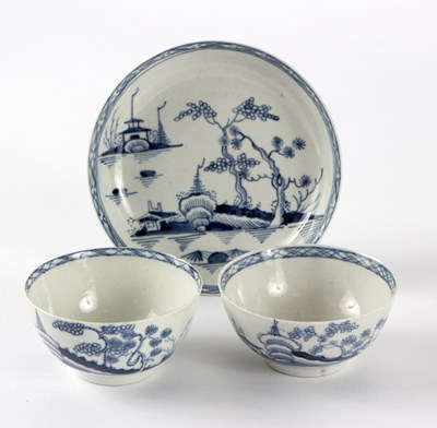 Lot 305 - A Liverpool porcelain blue and white tea bowl...