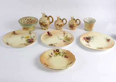 Lot 322 - A group of Royal Worcester blush ivory...