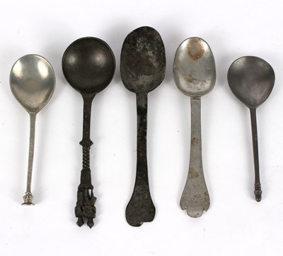 Lot 391 - A collection of five pewter spoons