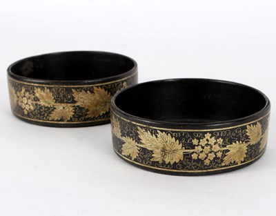 Lot 411 - A pair of Regency lacquered and gilt painted...