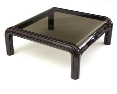 Lot 1021 - A 20th Century Parker Knoll coffee table, the...