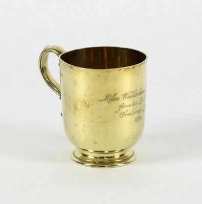 Lot 61 - A Victorian silver gilt christening mug, David...