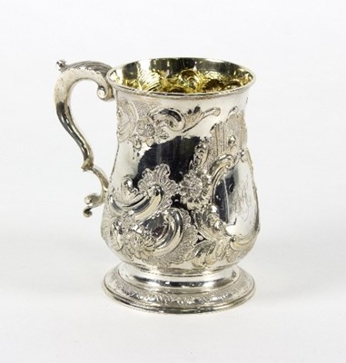 Lot 62 - A George III silver mug, London 1767, of...