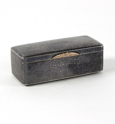 Lot 81 - A Russian silver and niello snuff box, Moscow...