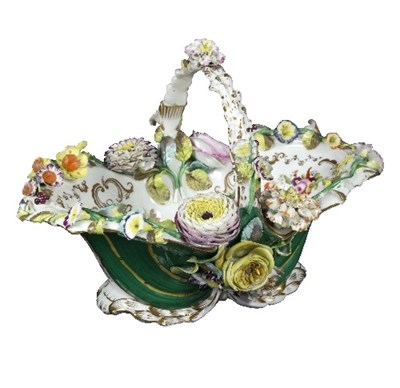 Lot 187 - A Coalbrookdale flower encrusted porcelain...