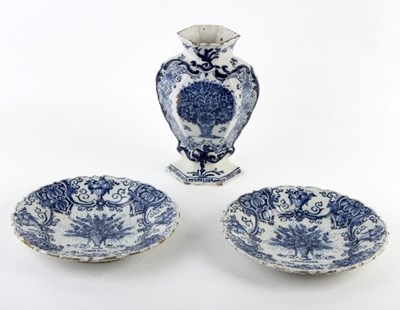 Lot 206 - A Dutch delft blue and white hexagonal vase...