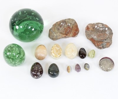 Lot 406 - A collection of specimen marble eggs, two...