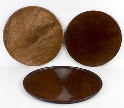 Lot 420 - A 19th Century mahogany circular table top,...