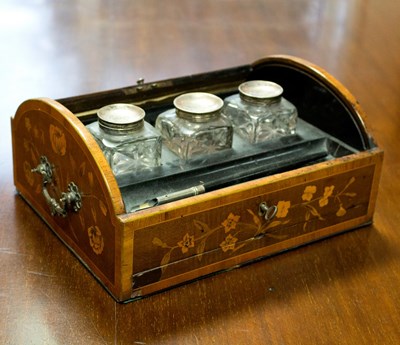 Lot 442 - A marquetry inlaid inkstand, the domed tambour...