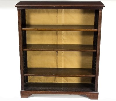 Lot 1137 - An Edwardian mahogany bookcase, 90cm wide