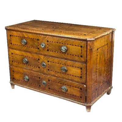 Lot 1144 - A South German walnut and marquetry...