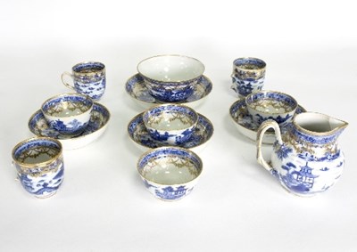 Lot 26 - A quantity of Chinese blue and white tea wares,...