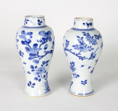 Lot 29 - A pair of Chinese blue and white vases, 18th...