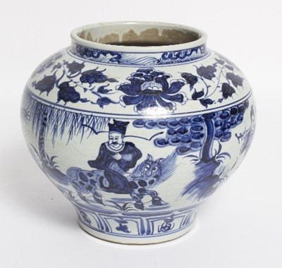 Lot 61 - A late 19th Century Chinese blue and white...