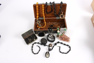 Lot 191 - A quantity of Victorian jewellery to include...