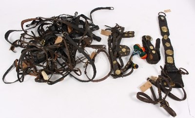 Lot 500 - Harness: A quantity of leather harness to...