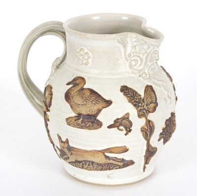 Lot 124 - Martin Homer/Stoneware jug/applied with...