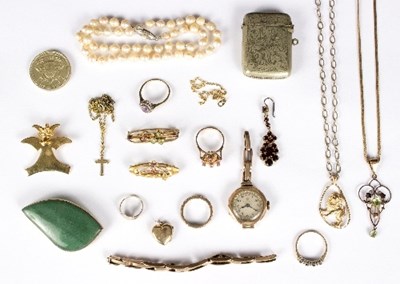 Lot 539 - A small quantity of jewellery to include an...