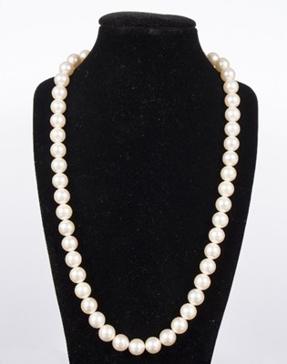 Lot 592 - A single strand cultured pearl necklace, the...