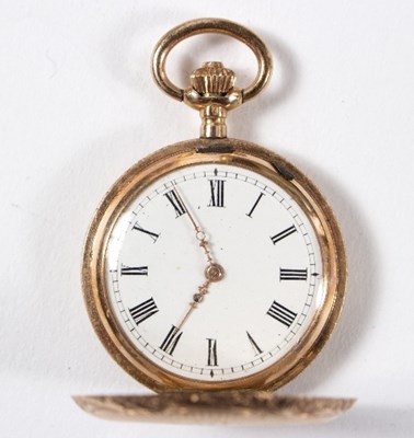 Lot 633 - A 14k gold cased pocket watch, the enamelled...