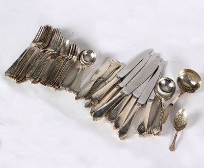 Lot 762 - An American silver table service, Dominick &...