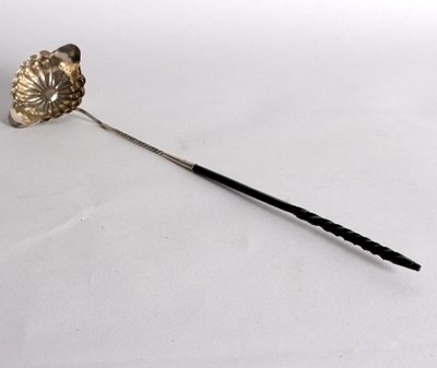 Lot 765 - A French silver toddy ladle, 19th Century,...