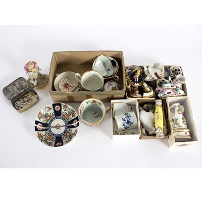 Lot 210 - A quantity of broken porcelain pieces and...