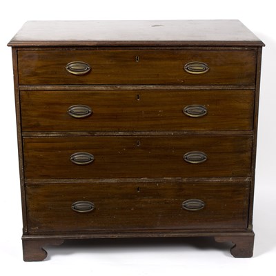 Lot 689 - An early 19th Century mahogany chest of four...