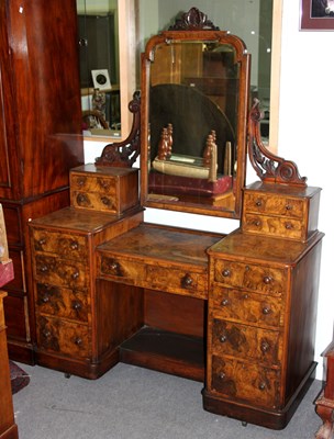 Lot 924 - A Victorian figured mirror-back dressing table,...