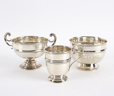 Lot 49 - A silver bowl, Birmingham 1907, with...