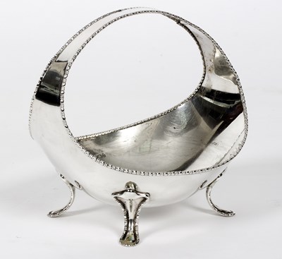 Lot 55 - An Art Nouveau style silver basket, HA,...