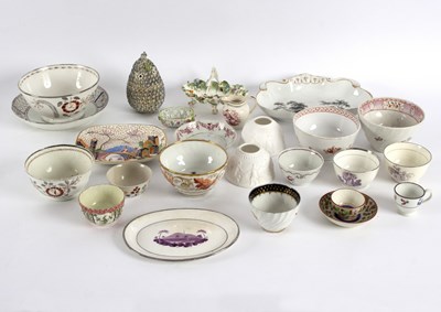 Lot 200 - A quantity of early 19th Century porcelain to...