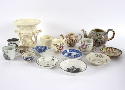 Lot 202 - A group of English pottery and porcelain to...