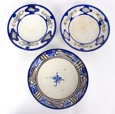 Lot 261 - Three Persian plates, 18th/19th Century,...