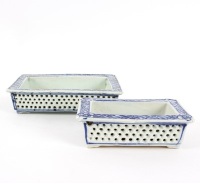 Lot 308 - A Chinese blue and white porcelain bonsai dish...