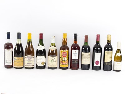 Lot 330 - Twelve assorted bottles of wine and spirit to...