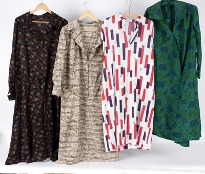 Lot 425 - A selection of lady's vintage dresses, to...