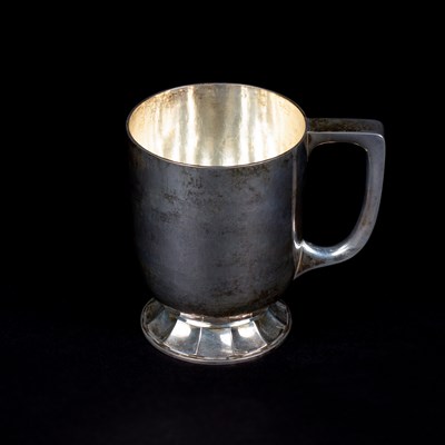 Lot 41 - A silver mug, Central School of Arts & Crafts,...